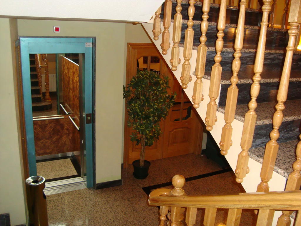 Hostal Universal Benavente Exteriér fotografie